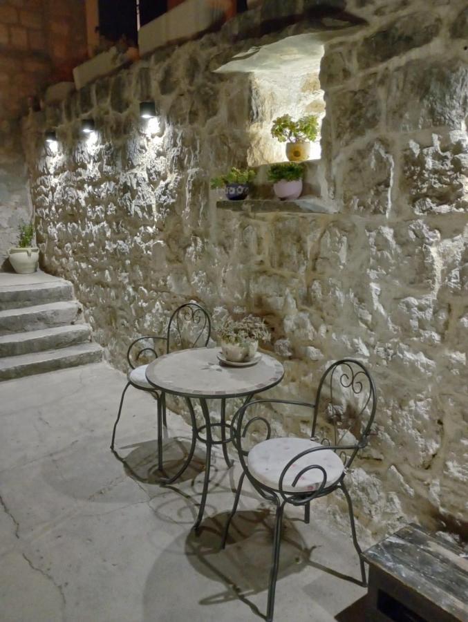 Apartment Antica With Yard & Bbq سبليت المظهر الخارجي الصورة