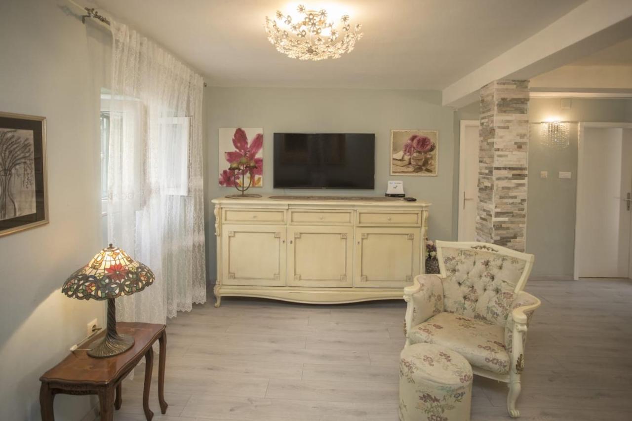 Apartment Antica With Yard & Bbq سبليت المظهر الخارجي الصورة